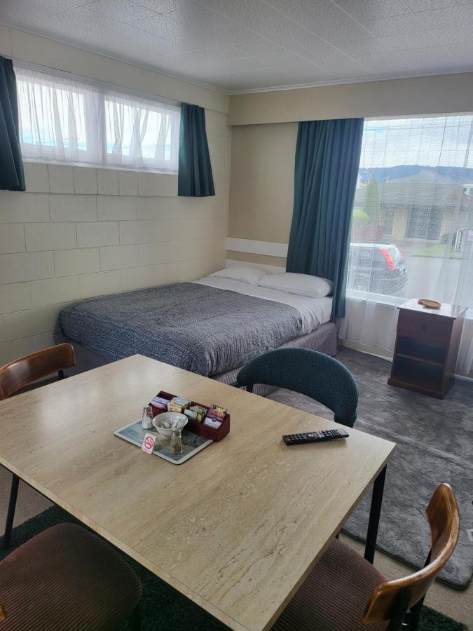 Totara Lodge Motel Levin Esterno foto