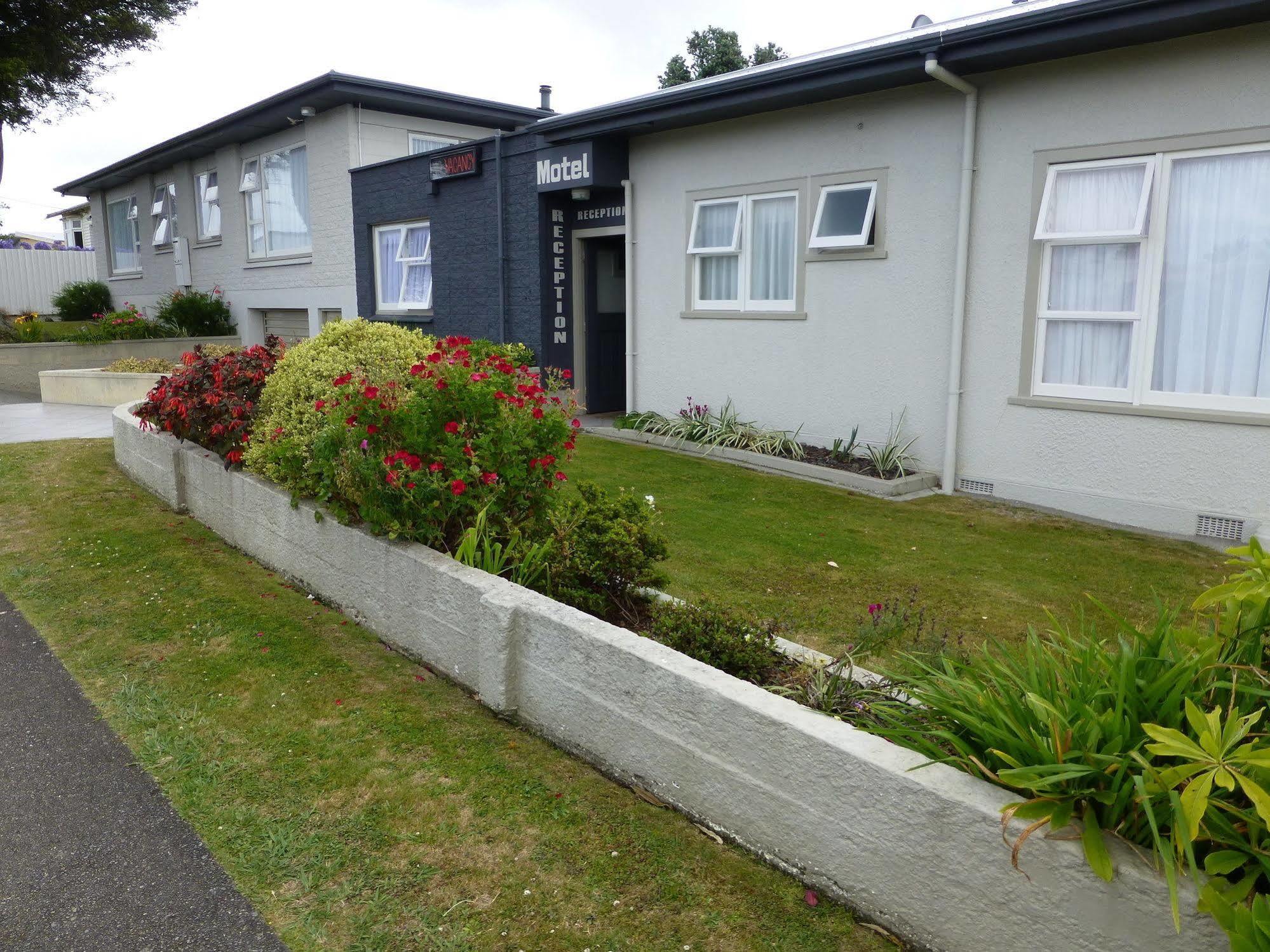 Totara Lodge Motel Levin Esterno foto